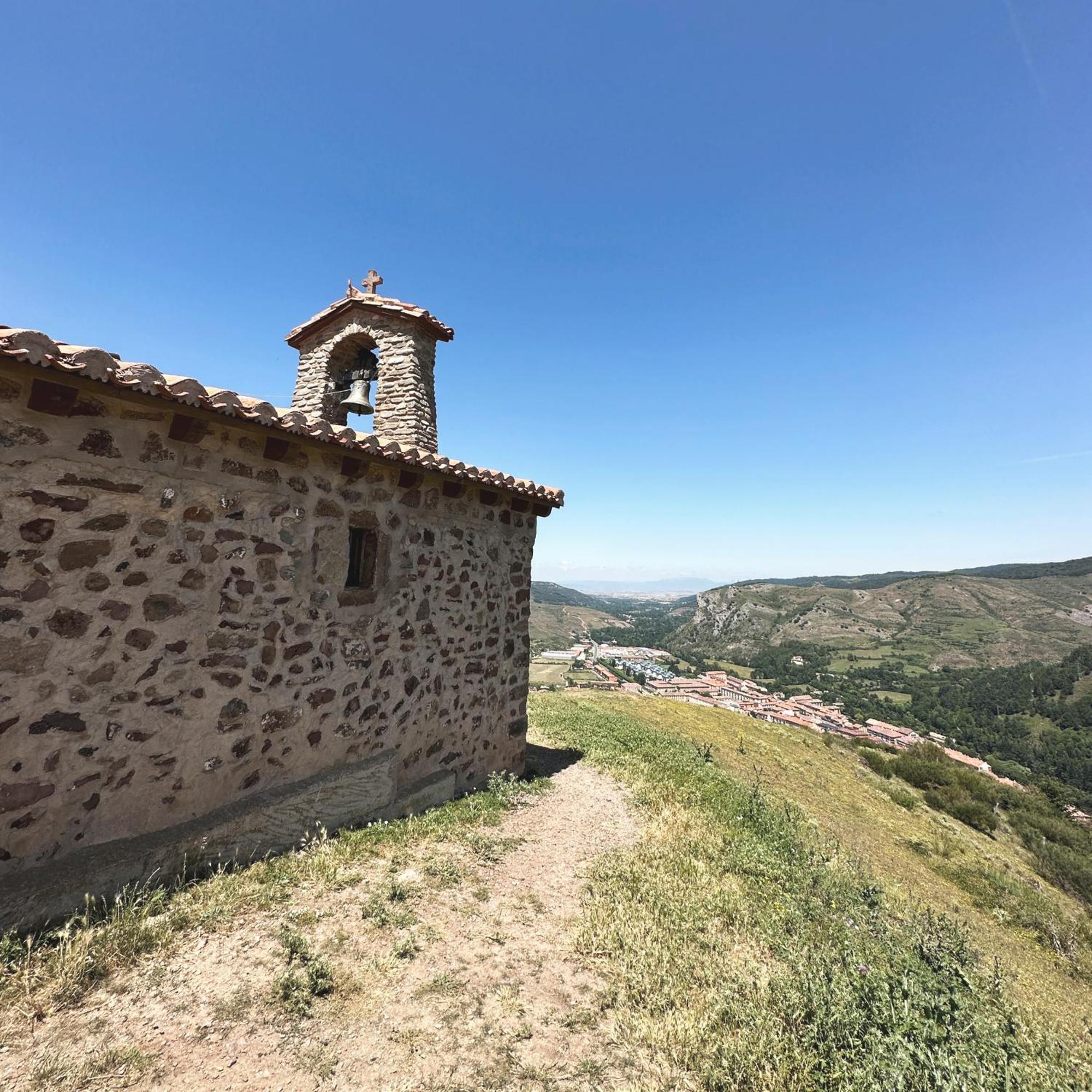 Zorraquín Apartamentos Turisticos Real Valle Ezcaray المظهر الخارجي الصورة